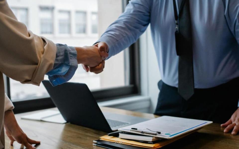 استخدام و کاریابی
