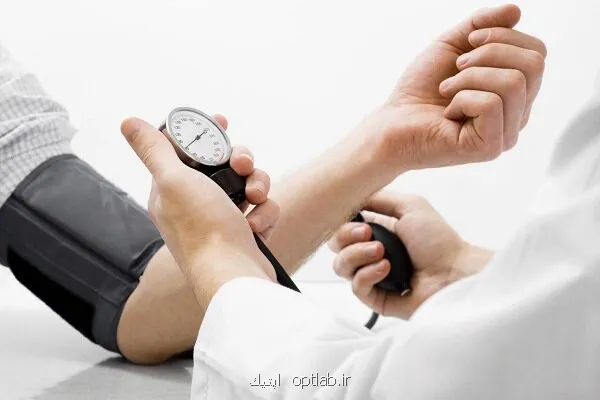 احساس خواب آلودگی در طول روز نشانه فشارخون بالا است