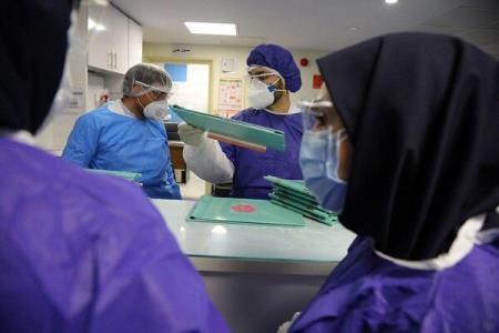 افراد دارای علایم چه زمانی به مراكز درمانی بازگشت كنند